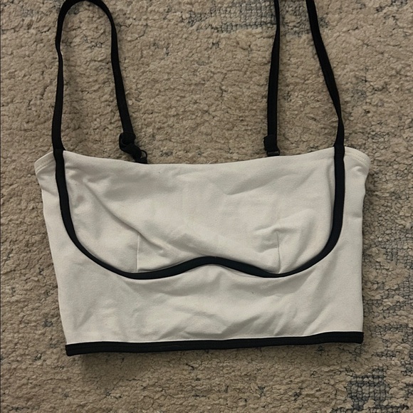 ALO Yoga Cream and Black Bandeau Top - Picture 2 of 3